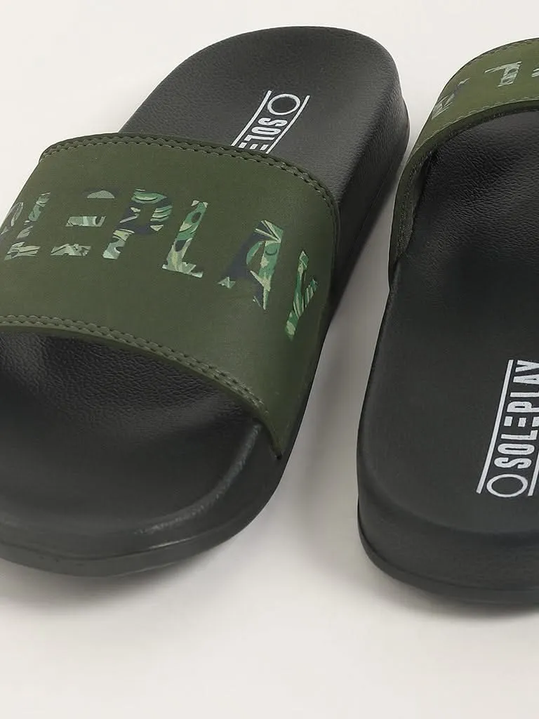 SOLEPLAY Green Print Slides