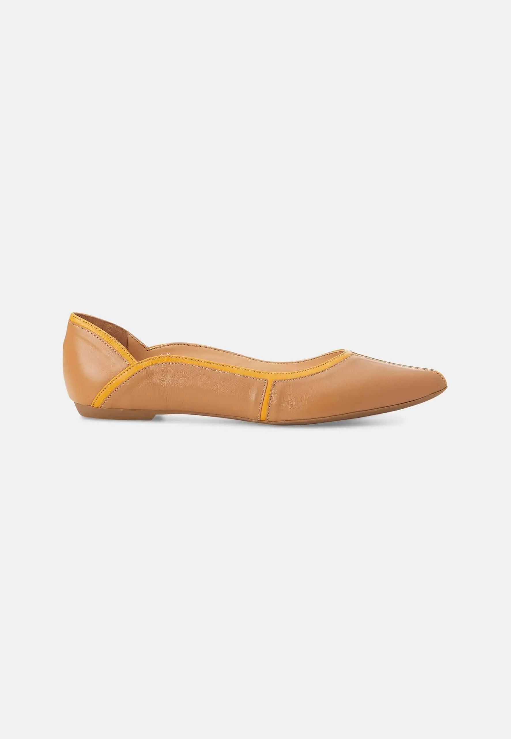 Women's Comfortable Beige Premium Leather Ballerinas with a Non-Slip Rubber Sole